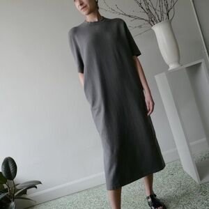 Lauren Manoogian Lava  Short-Sleeve Midi Dress